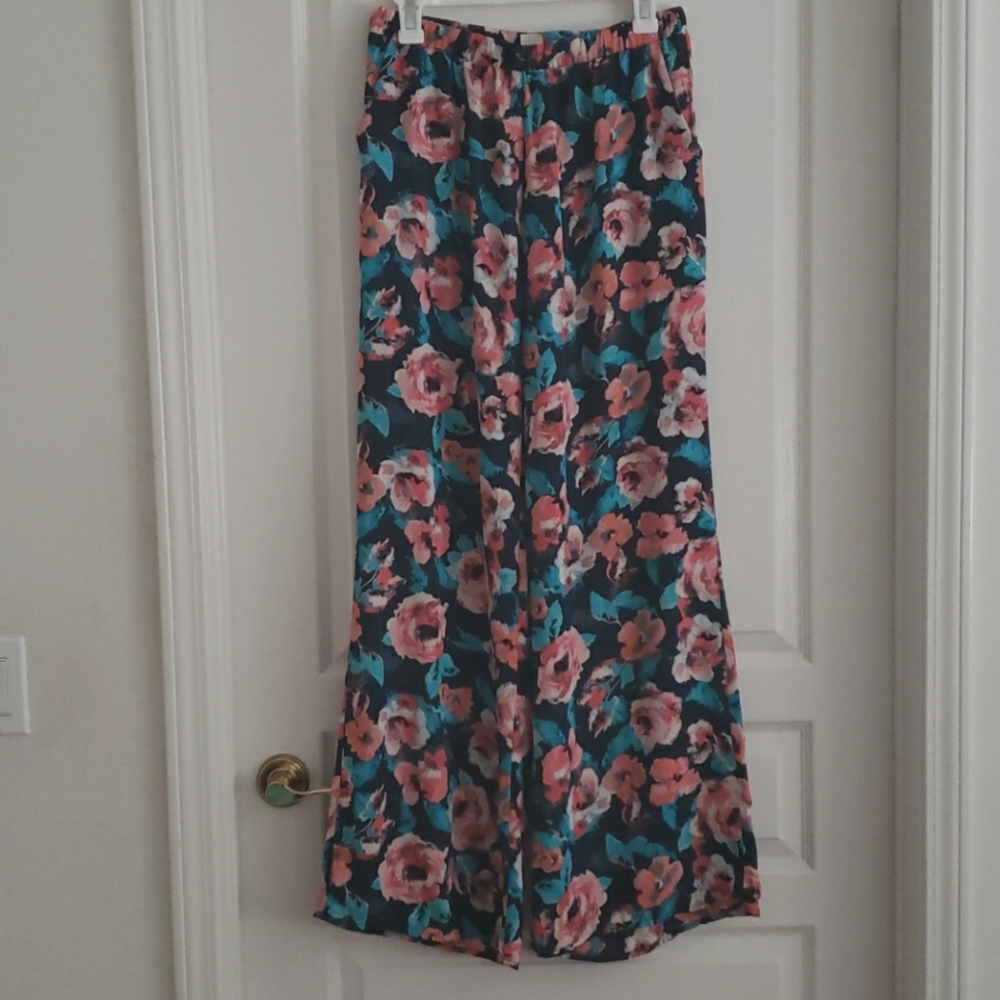 Navy blue floral palazzo pants (size medium)